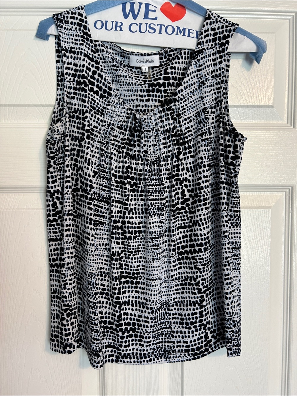 Calvin Klein Black & White Printed Sleeveless Top